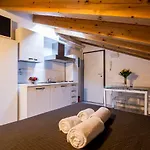 Ypapartments Fiera Apartment *
